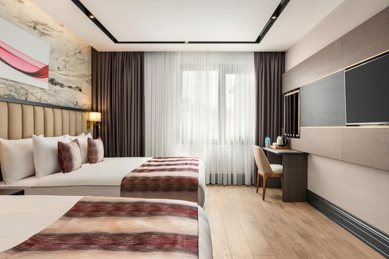 Ramada By Wyndham Istanbul Umraniye Istambul Exterior foto