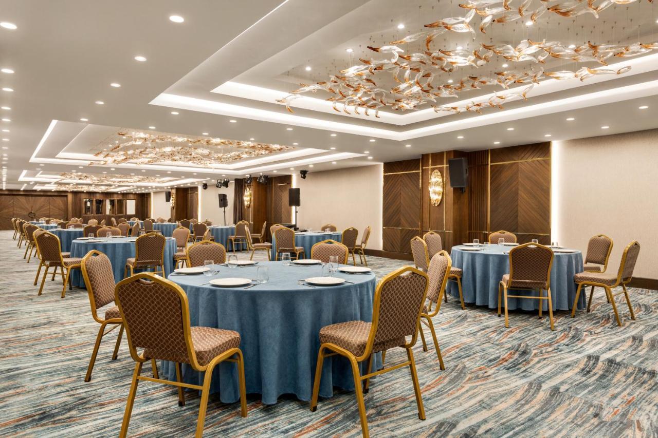 Ramada By Wyndham Istanbul Umraniye Istambul Exterior foto